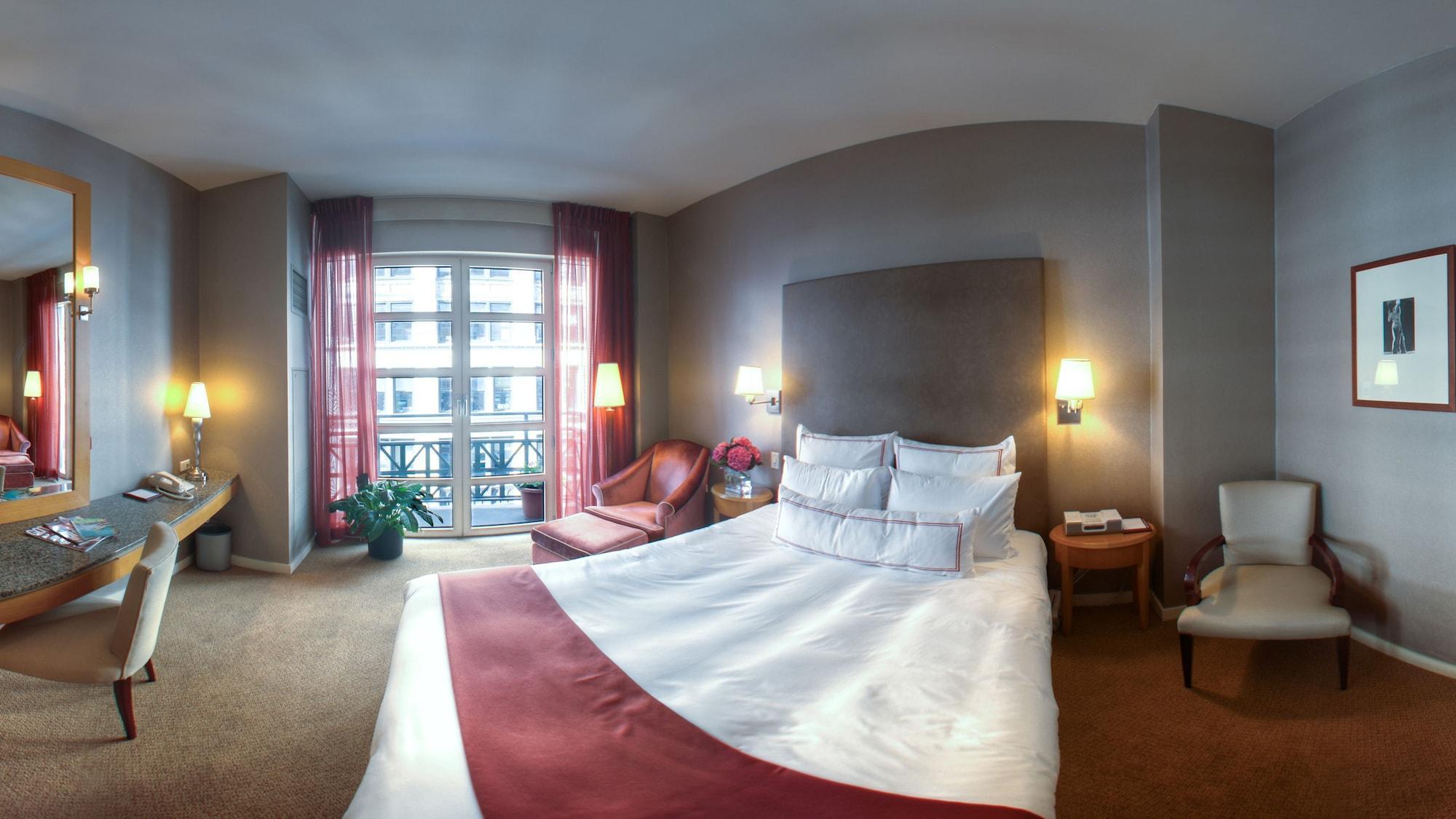 Hotel Giraffe By Library Collection Nueva York